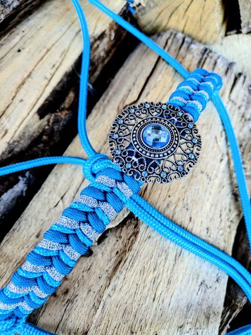 Licol Omena bleu océan taille cheval