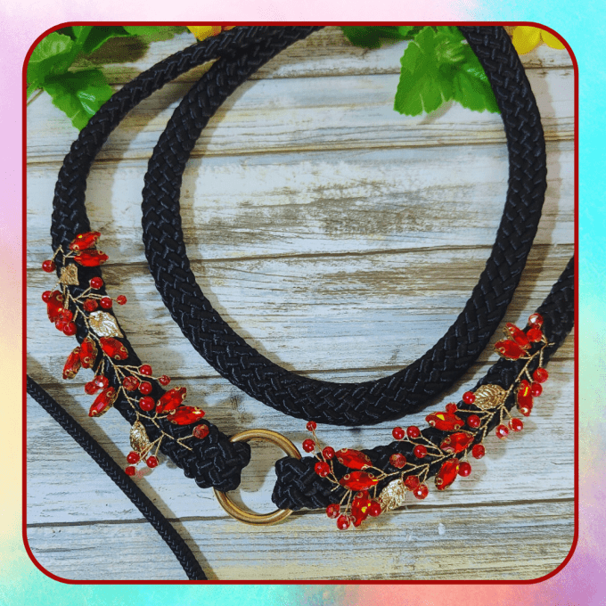 Ensemble "Freya" noir et rouge taille cheval