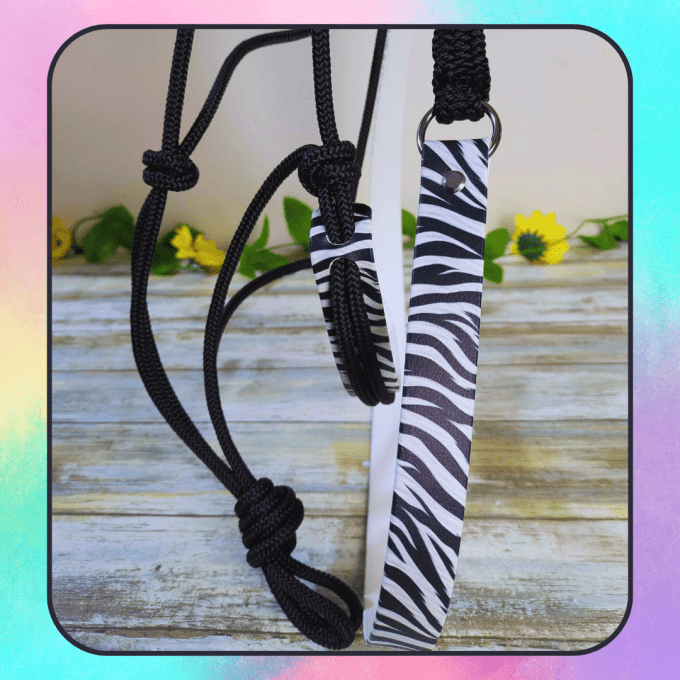 Ensemble "Zébré" taille cob