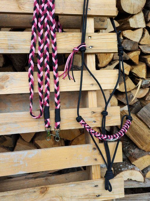 Ensemble noir, prune et rose clair taille cheval